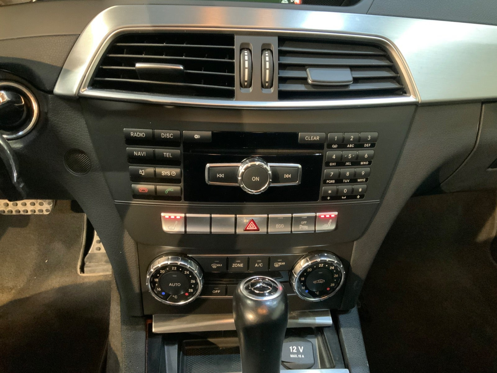Sort Mercedes C250 fra 2011