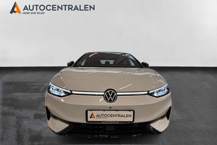Hvid VW ID.7 fra 2024