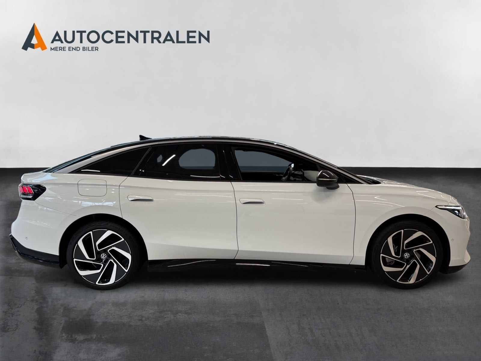 Hvid VW ID.7 fra 2024