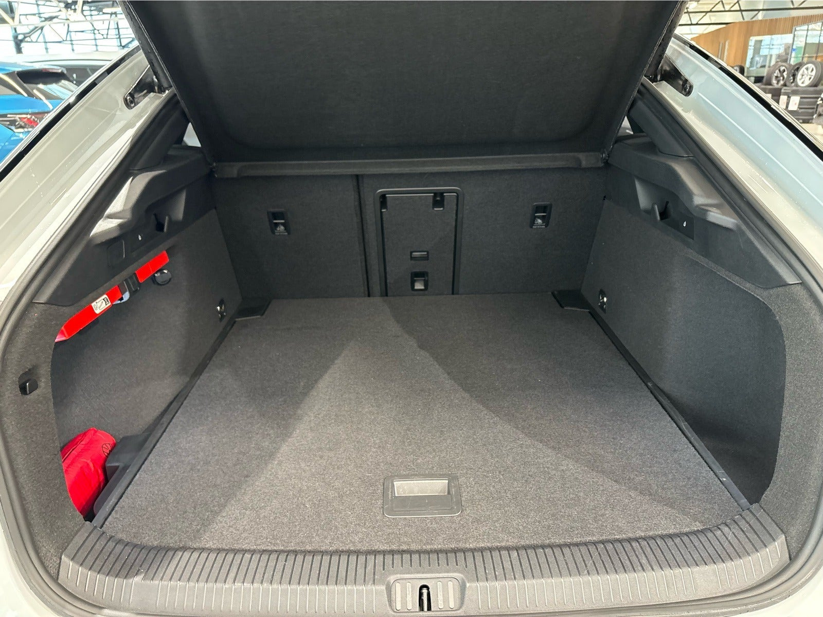 Hvid VW ID.7 fra 2024