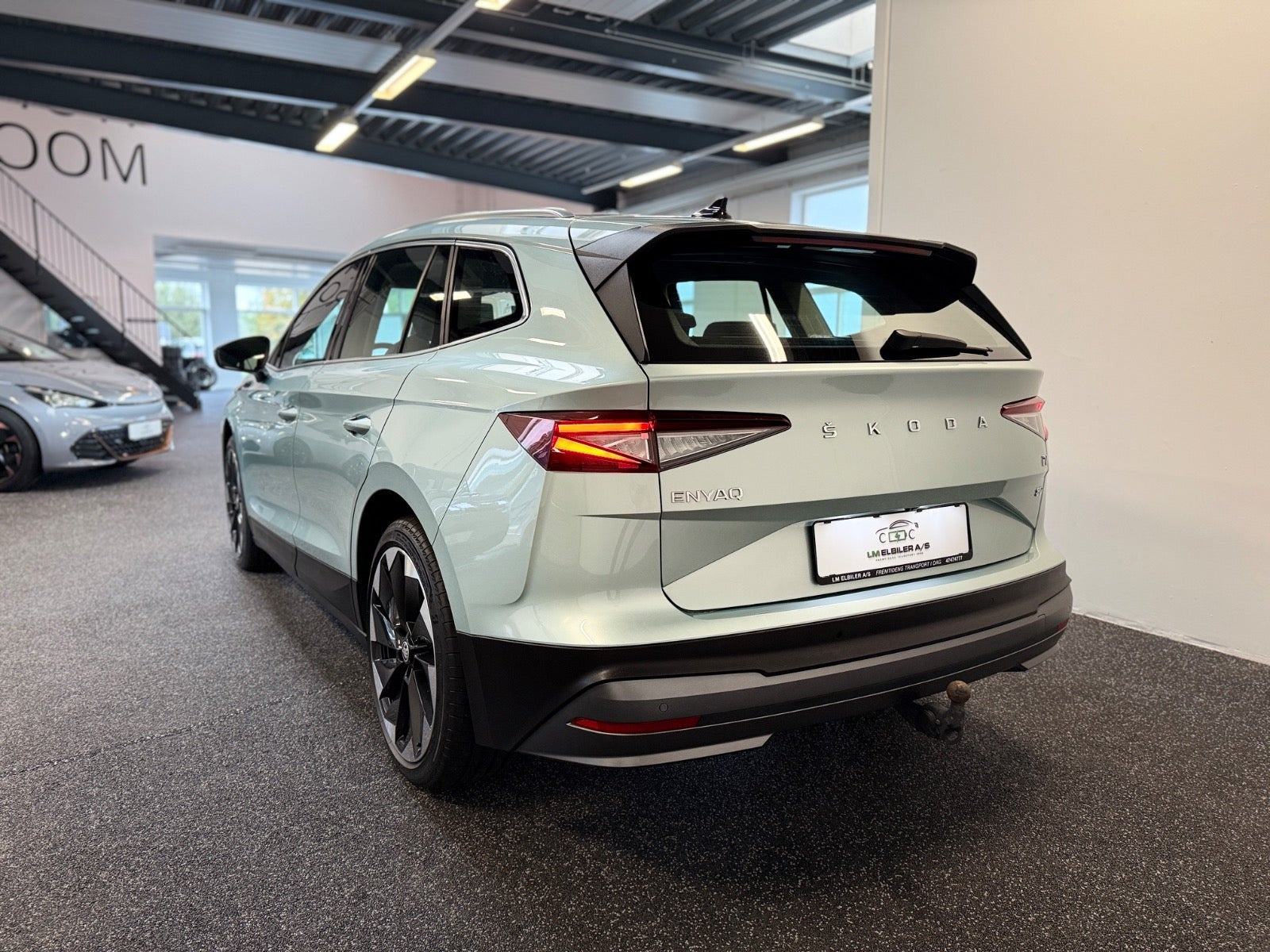 Grøn Skoda Enyaq fra 2023