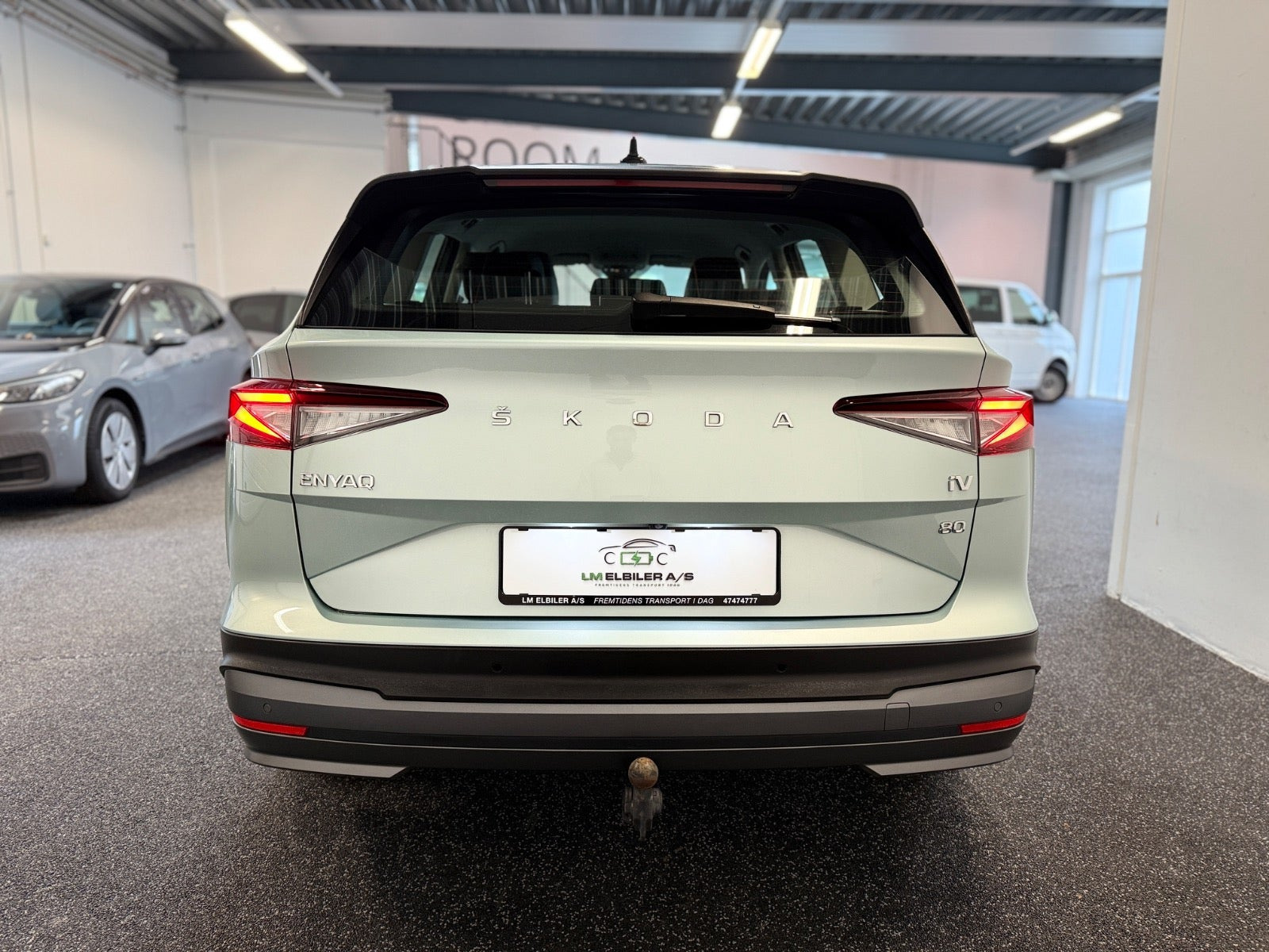 Grøn Skoda Enyaq fra 2023