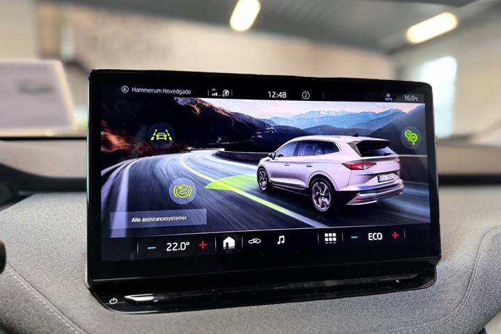 Grøn Skoda Enyaq fra 2023
