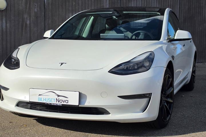 undefined Tesla Model 3 fra 2021