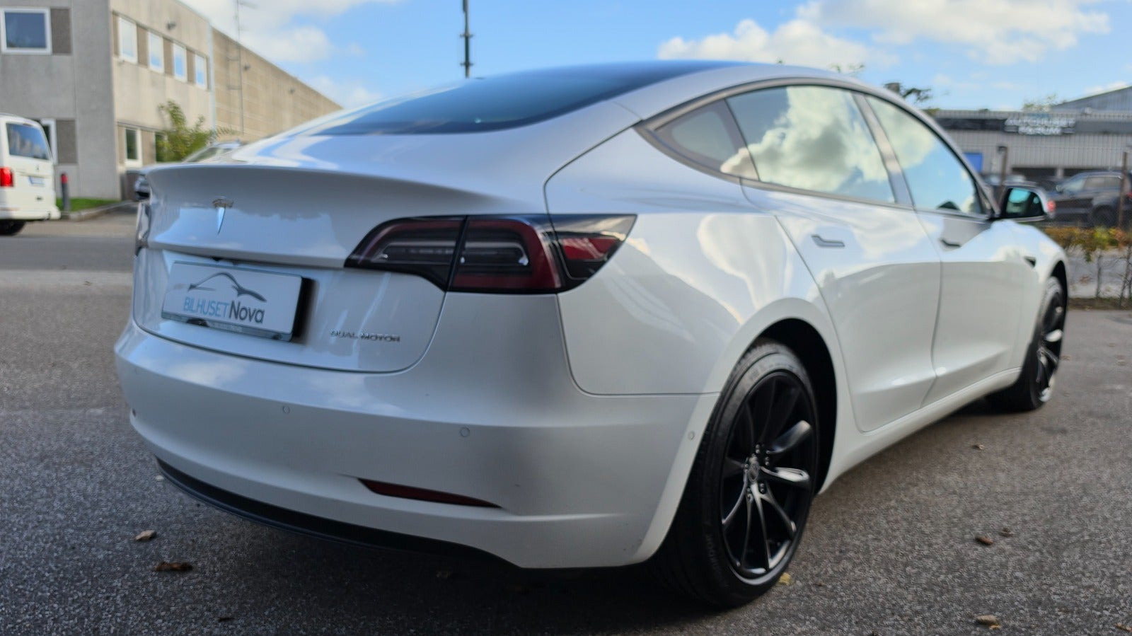 undefined Tesla Model 3 fra 2021