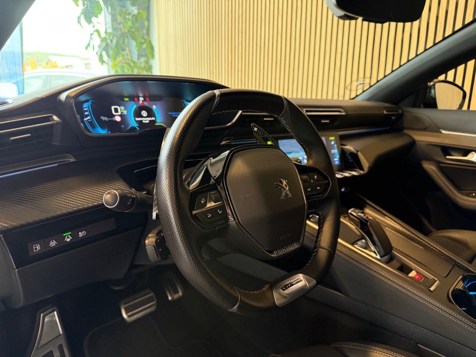 Hvid Peugeot 508 fra 2020