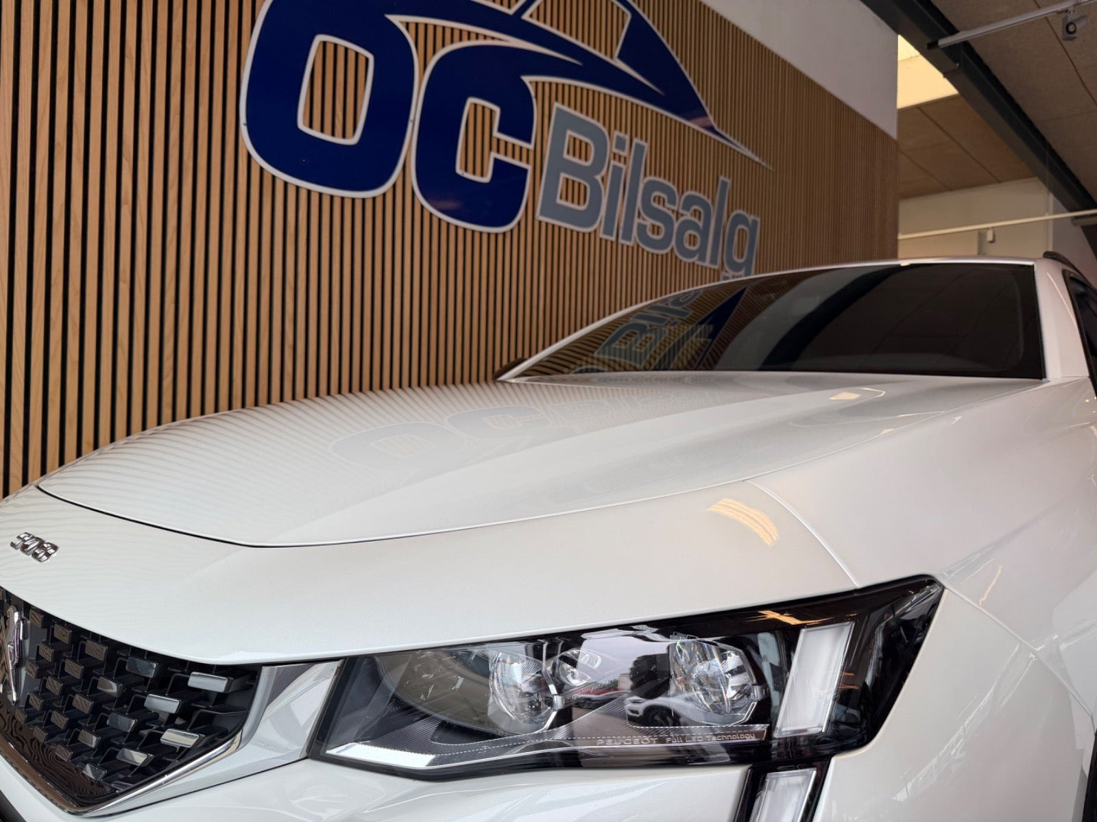 Hvid Peugeot 508 fra 2020