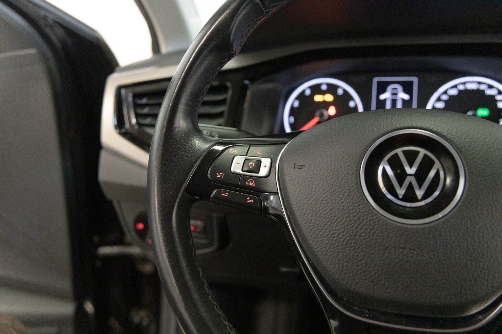 Sort VW Polo fra 2021