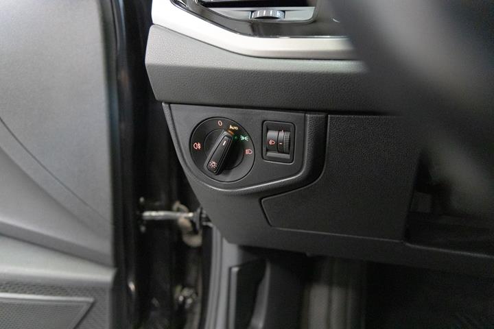 Sort VW Polo fra 2021