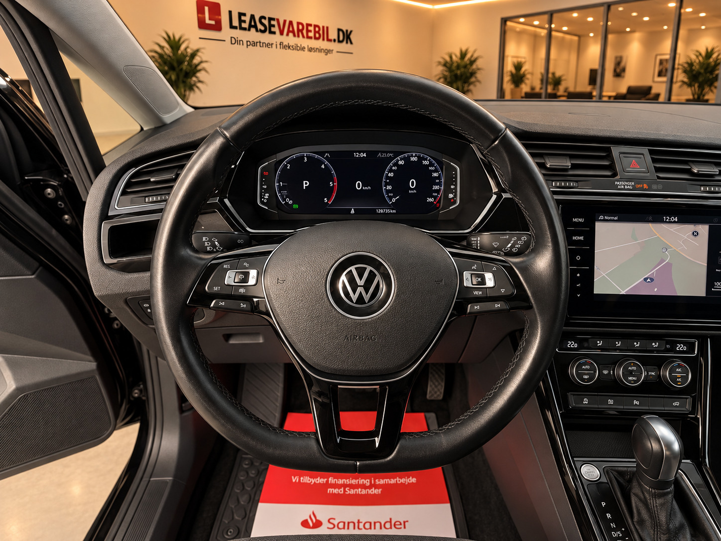 Sort VW Touran fra 2022
