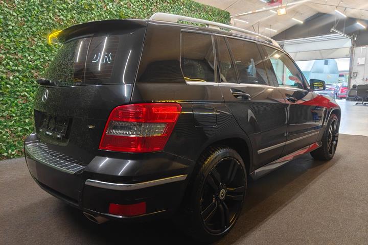 undefined Mercedes GLK350 fra 2008