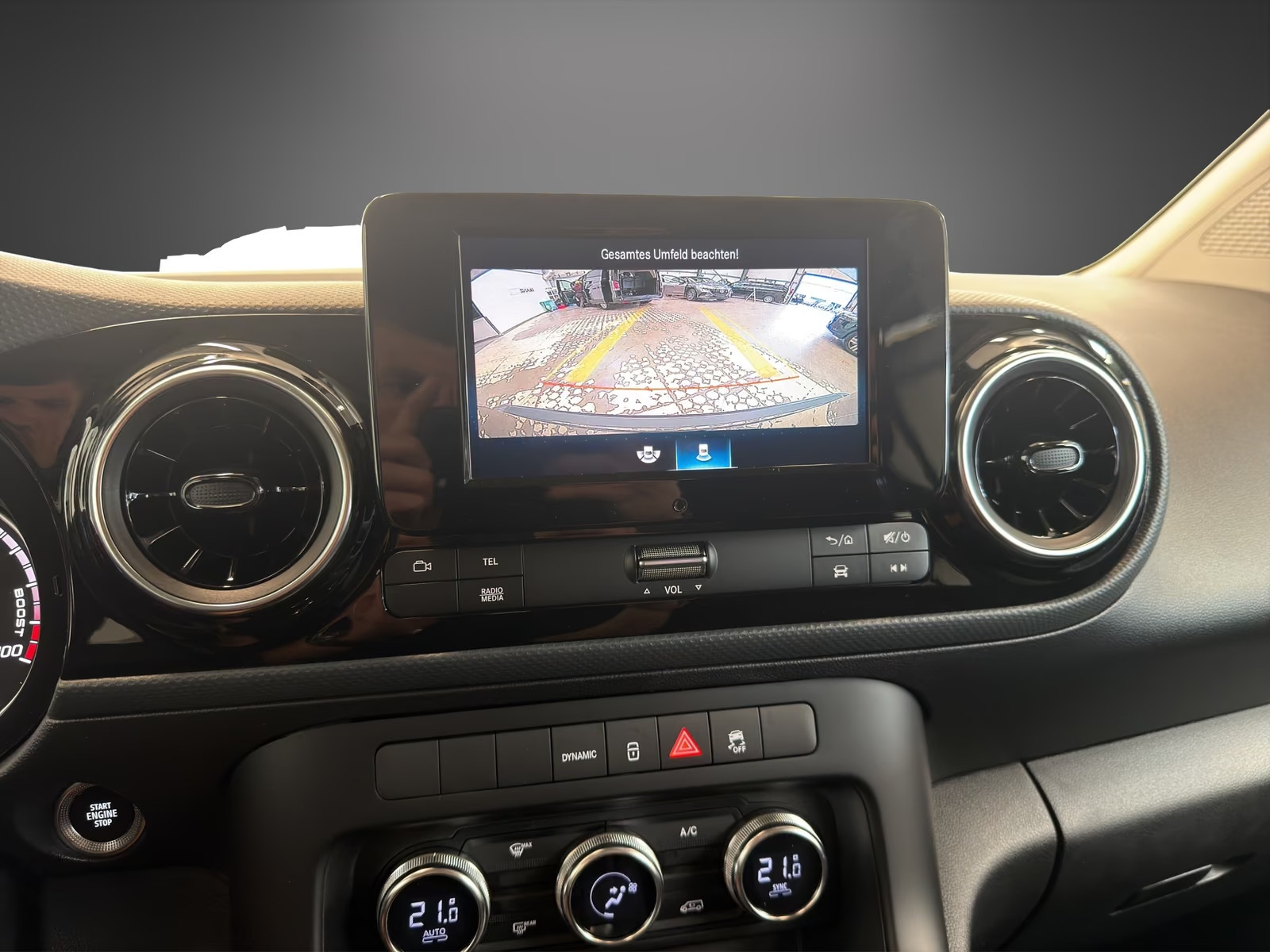 Sort Mercedes eCitan fra 2024
