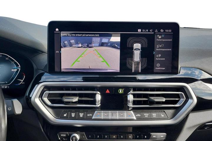 Grå BMW iX3 fra 2023
