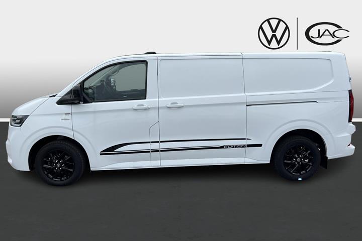 Hvid VW Transporter fra 2026