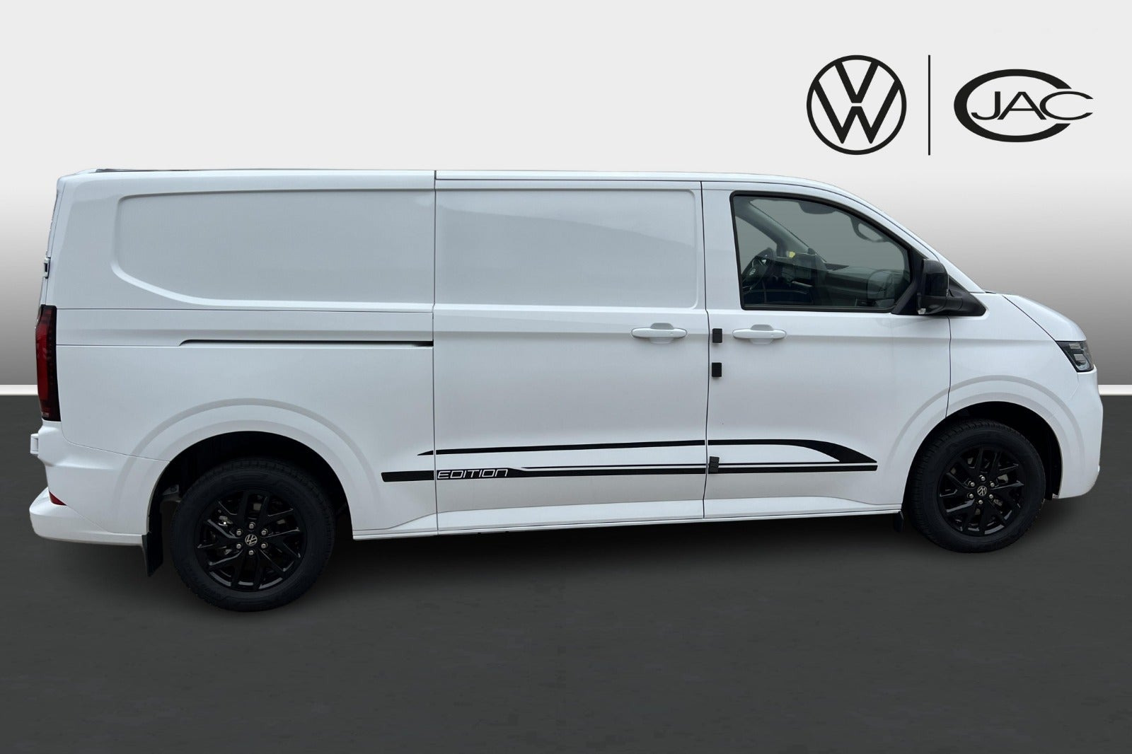 Hvid VW Transporter fra 2026