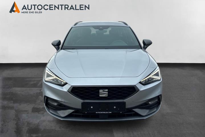 Sølv Seat Leon fra 2022