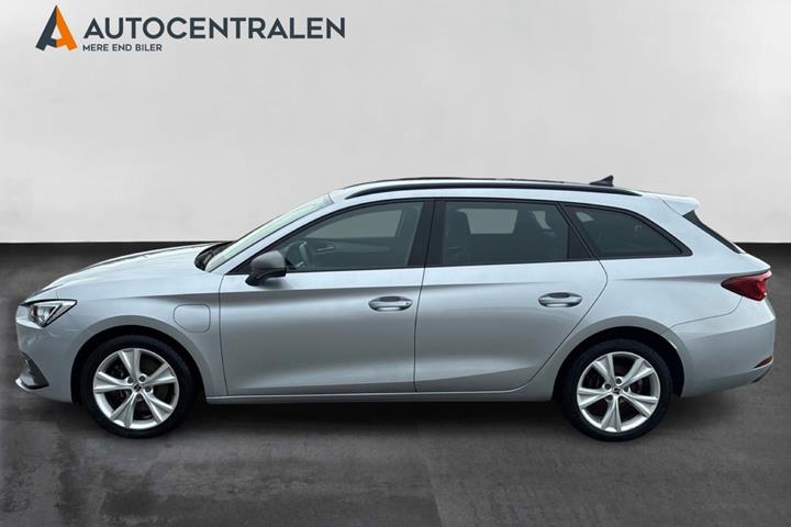 Sølv Seat Leon fra 2022