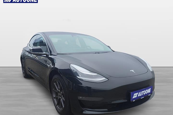 Sort Tesla Model 3 fra 2019