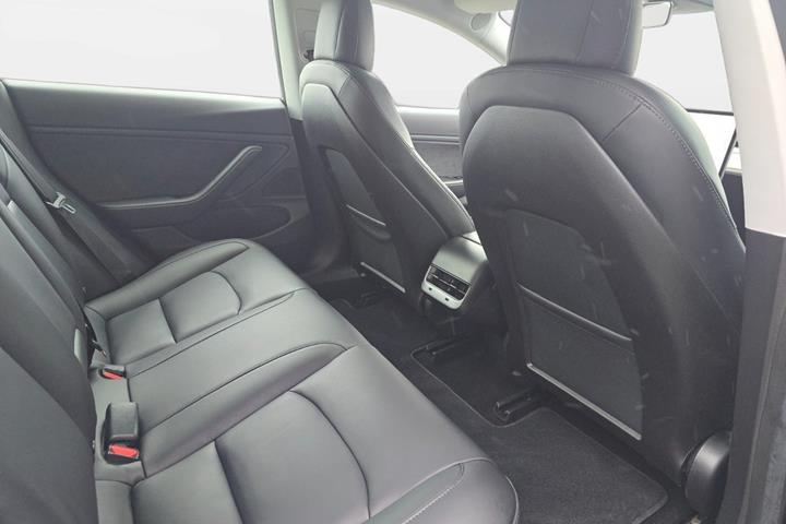 Sort Tesla Model 3 fra 2019