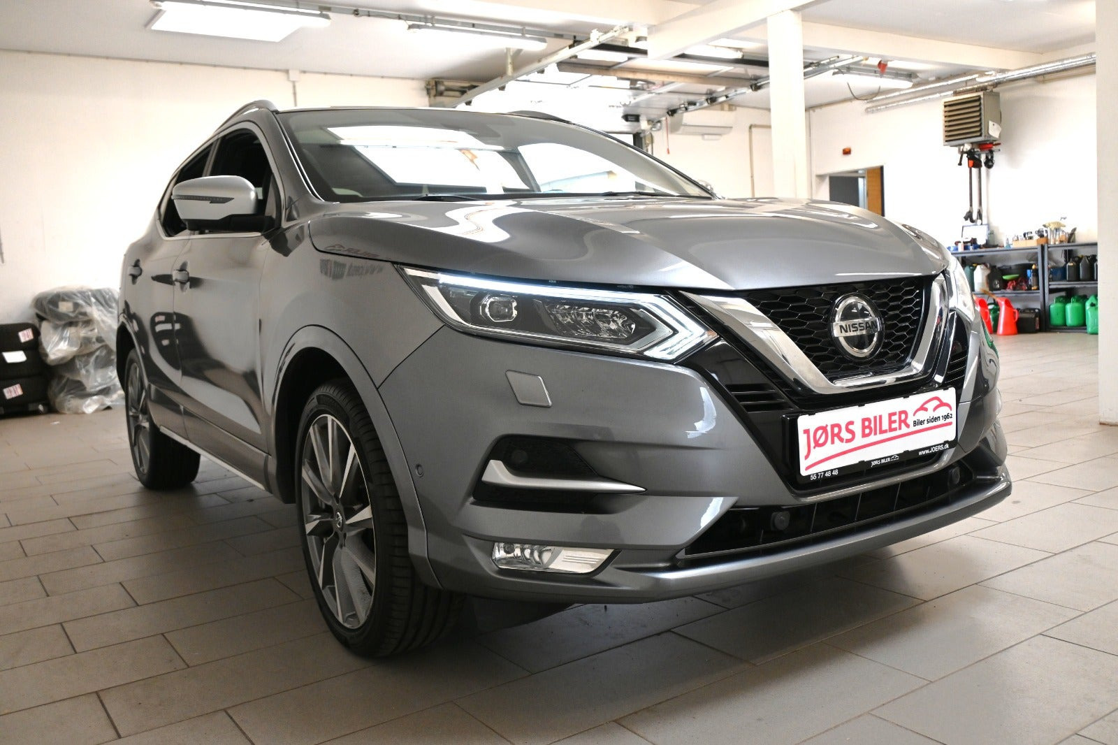 Grå Nissan Qashqai fra 2019