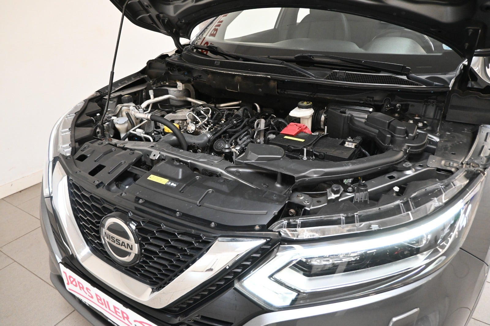 Grå Nissan Qashqai fra 2019