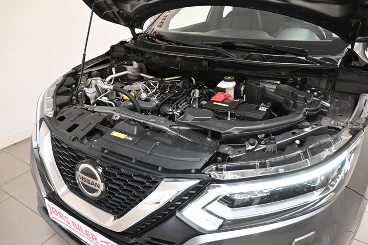 Grå Nissan Qashqai fra 2019