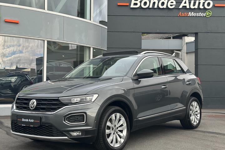 undefined VW T-Roc fra 2020 set udefra