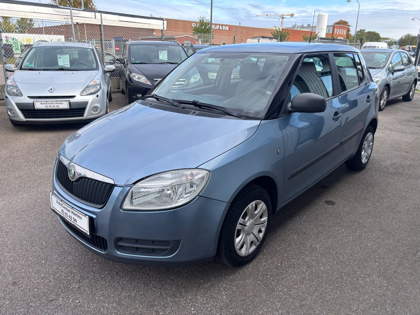 Blå Skoda Fabia fra 2009
