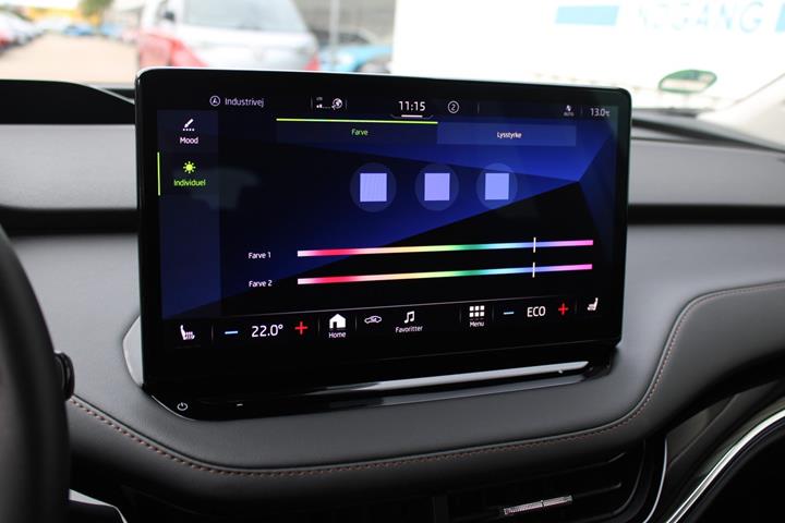 Grå Skoda Enyaq fra 2023