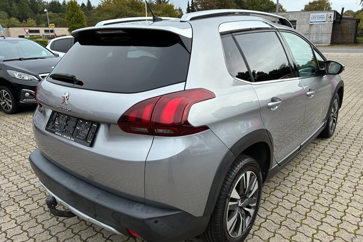 undefined Peugeot 2008 fra 2017
