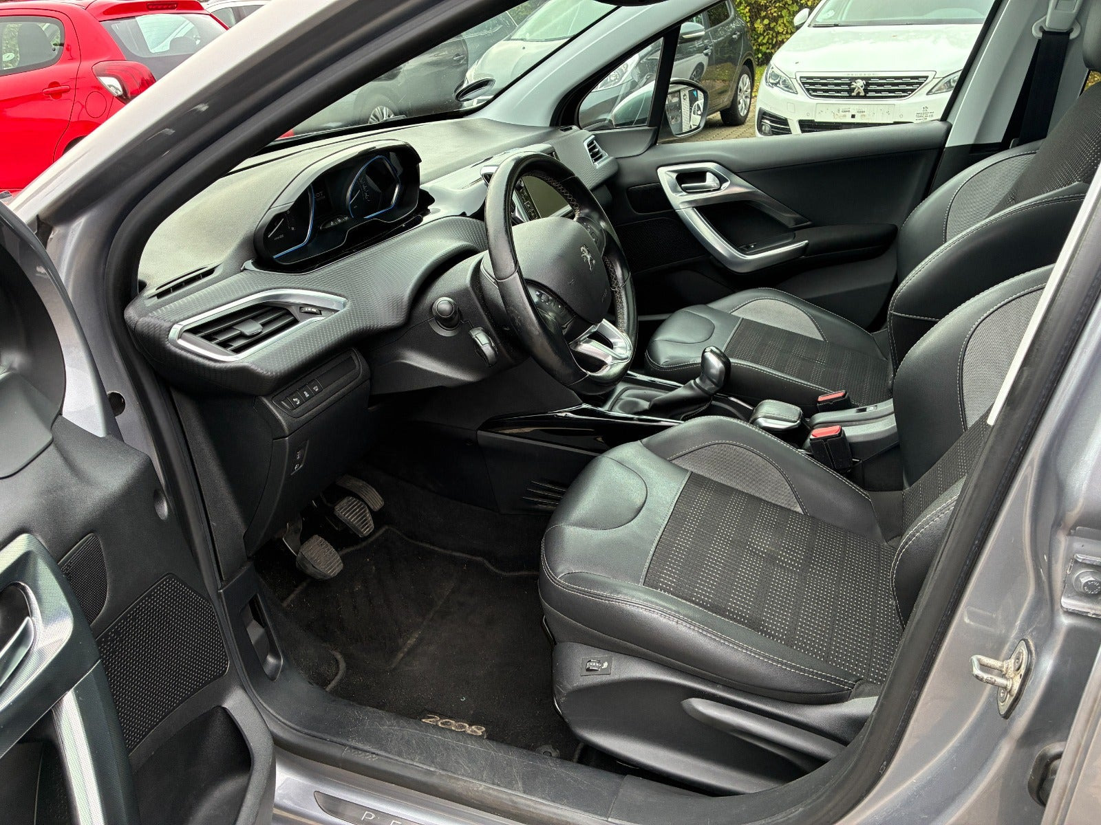 undefined Peugeot 2008 fra 2017