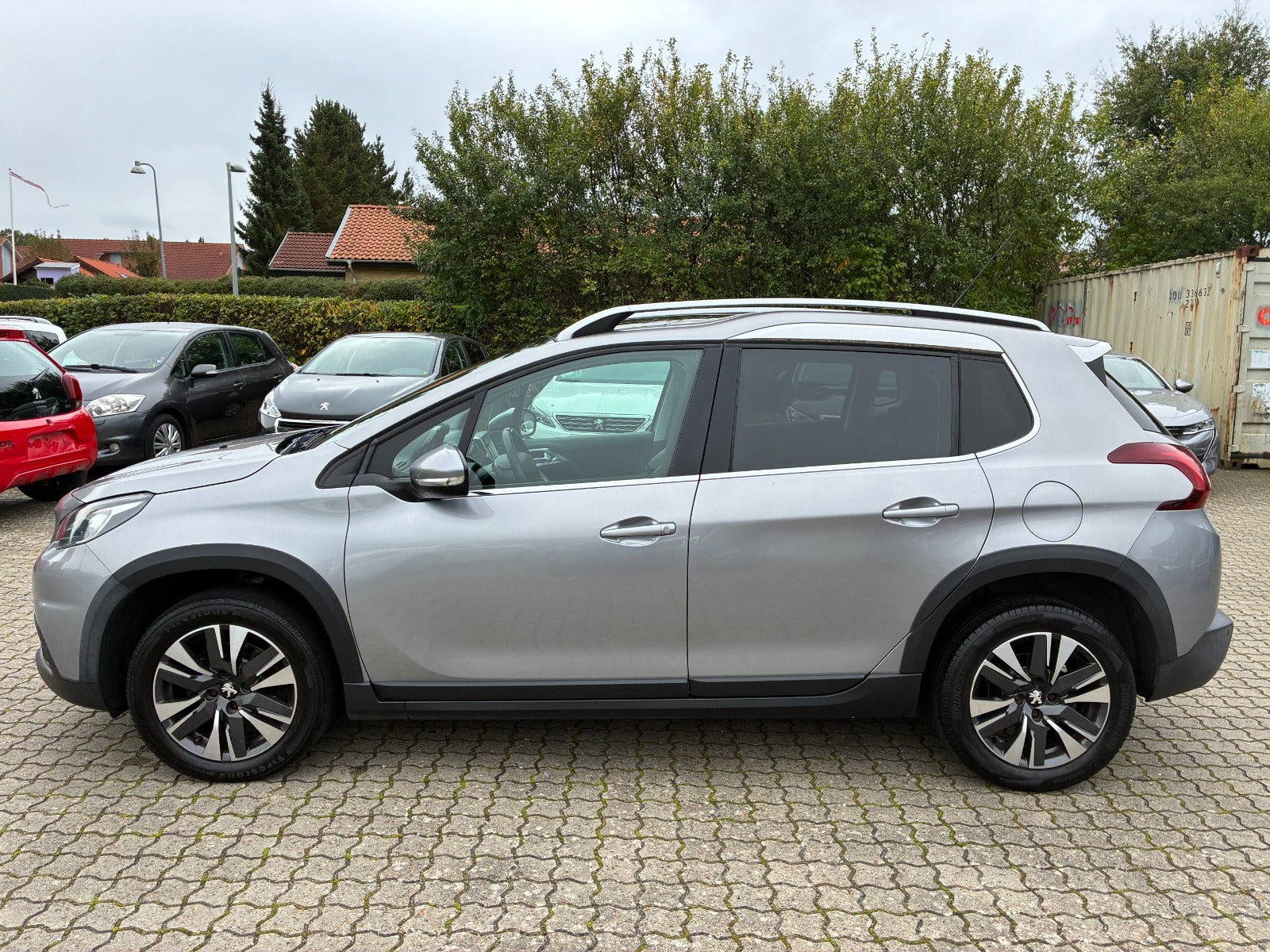 undefined Peugeot 2008 fra 2017
