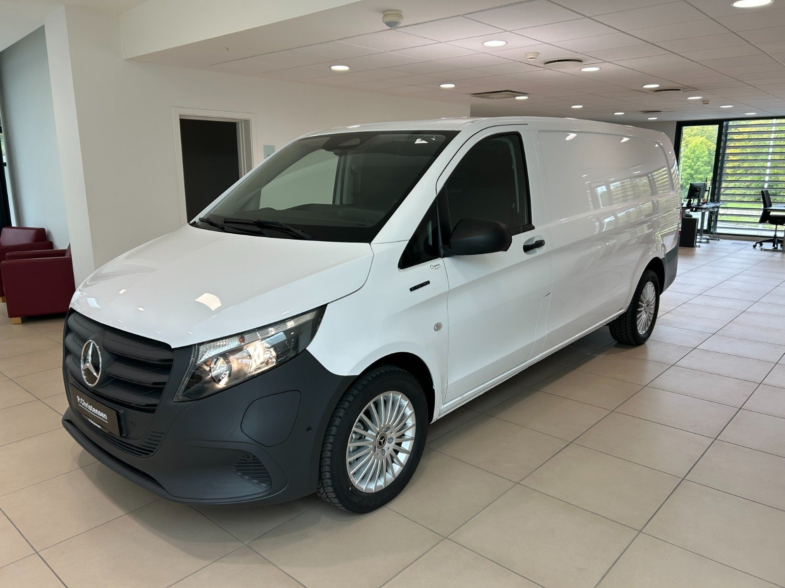Mercedes eVito 112 A3 Kassevogn