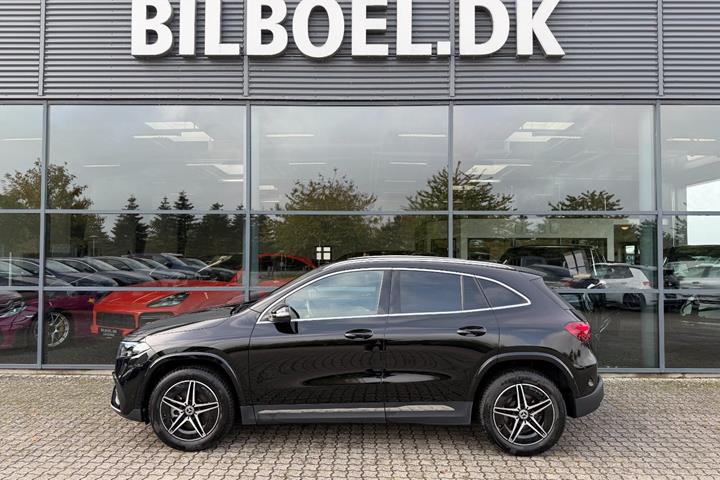 Sort Mercedes EQA250+ fra 2024