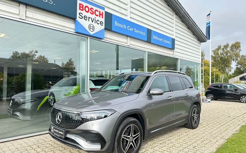 Mercedes EQB250+ AMG Premium