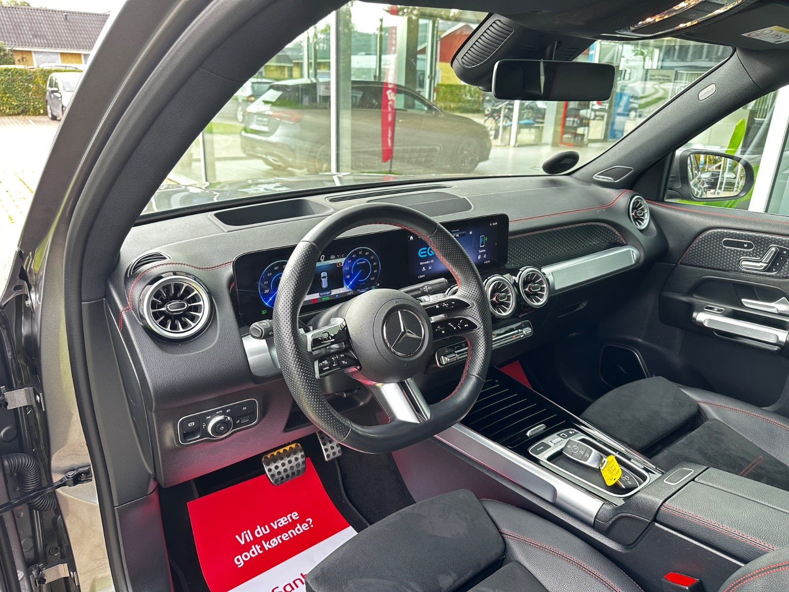 undefined Mercedes EQB250+ fra 2024