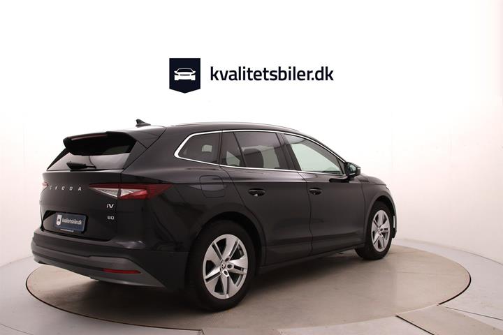 Sort Skoda Enyaq fra 2022