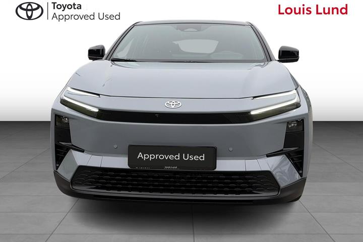 Grå Toyota C-HR+ fra 2026