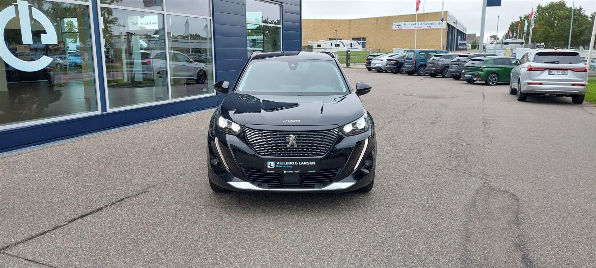Sort Peugeot 2008 fra 2021