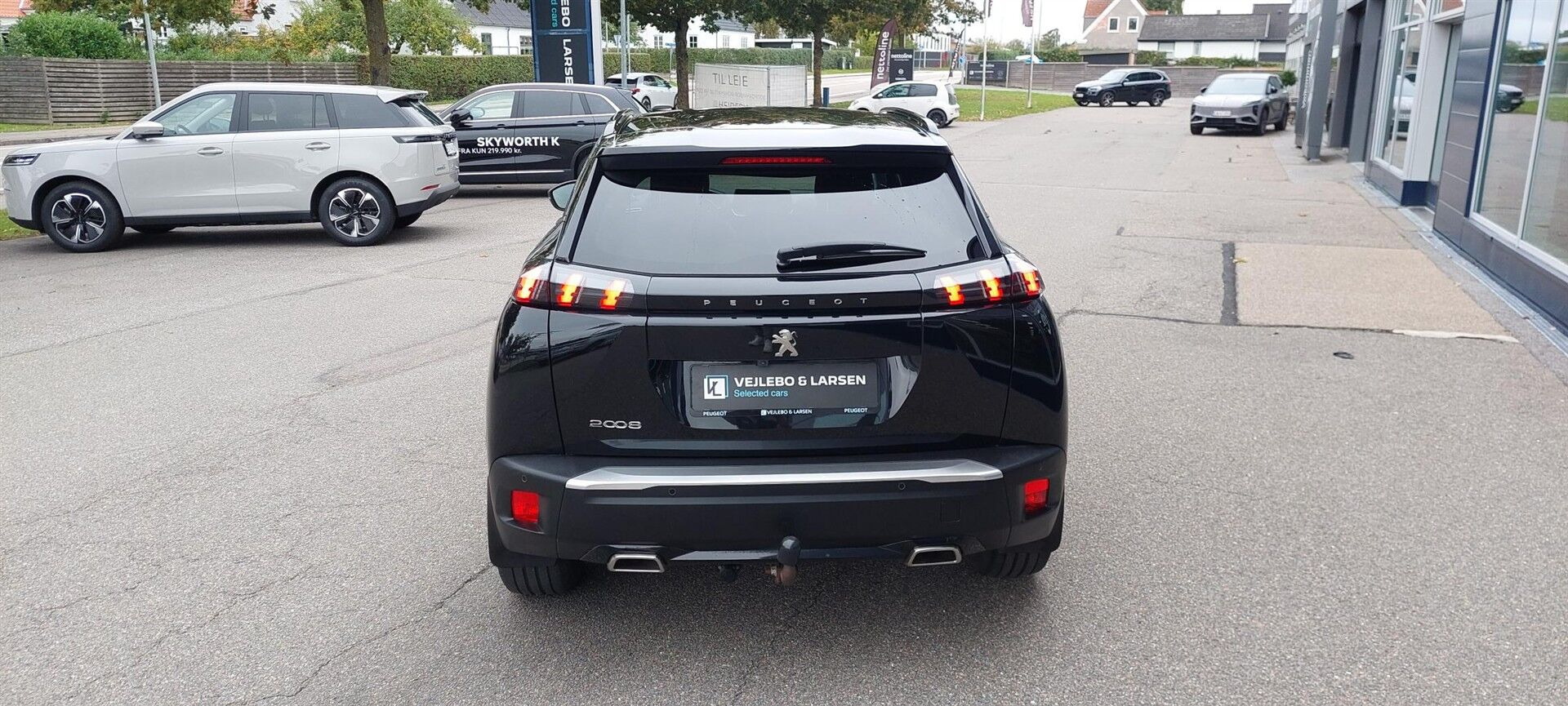 Sort Peugeot 2008 fra 2021