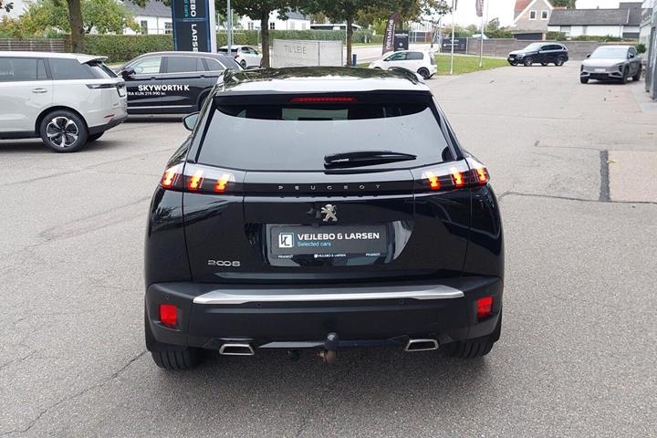 Sort Peugeot 2008 fra 2021