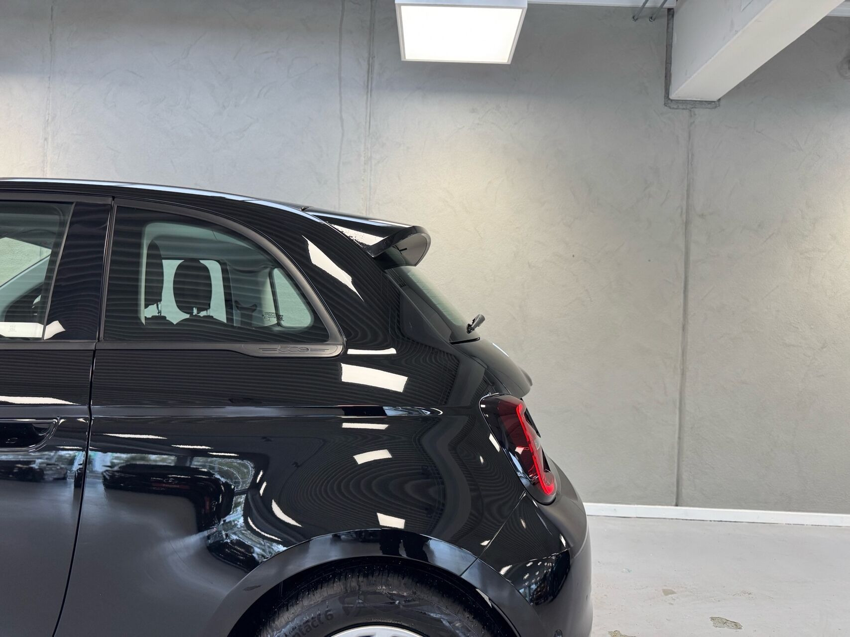 Sort Fiat 500e fra 2023