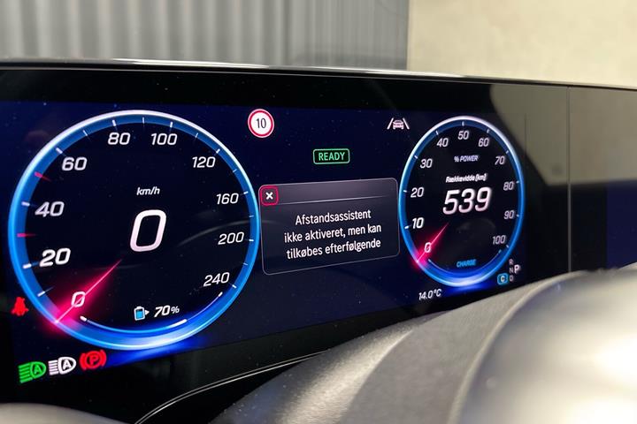 Hvid Mercedes CLA250+ fra 2026