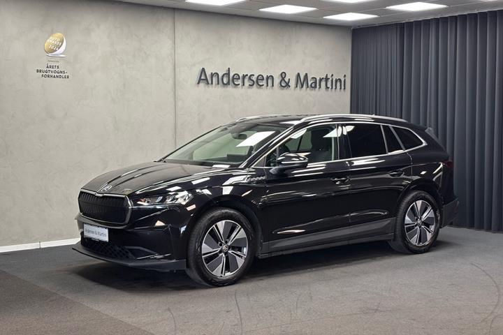Sort Skoda Enyaq fra 2023