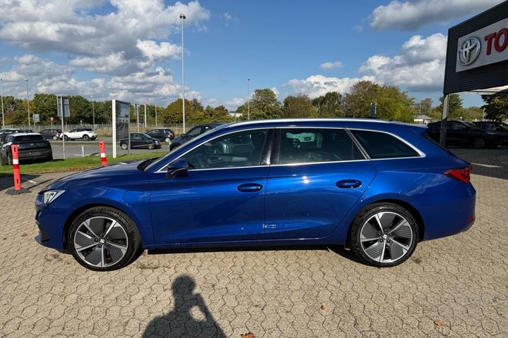 Blå Seat Leon fra 2021