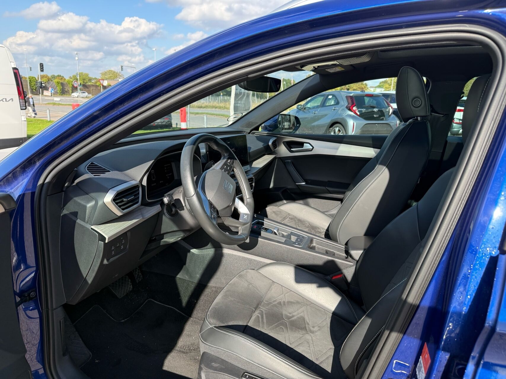 Blå Seat Leon fra 2021