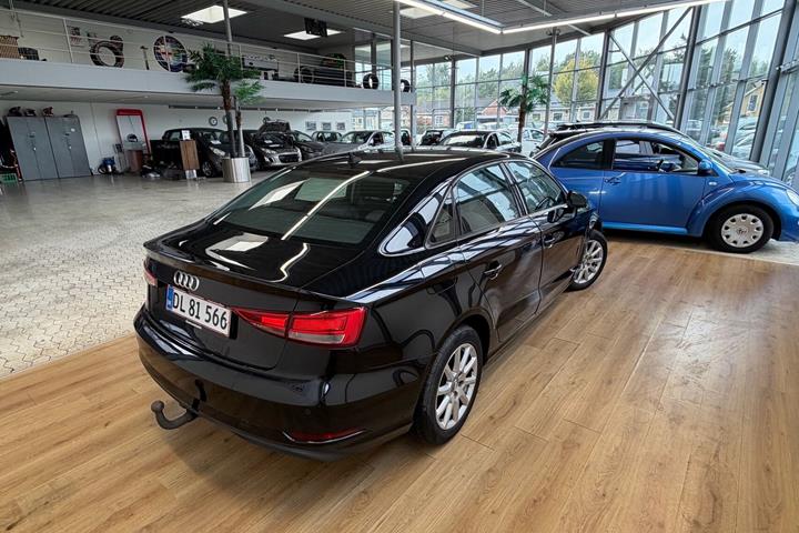Sort Audi A3 fra 2017