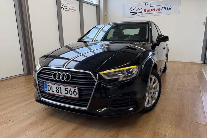 Sort Audi A3 fra 2017