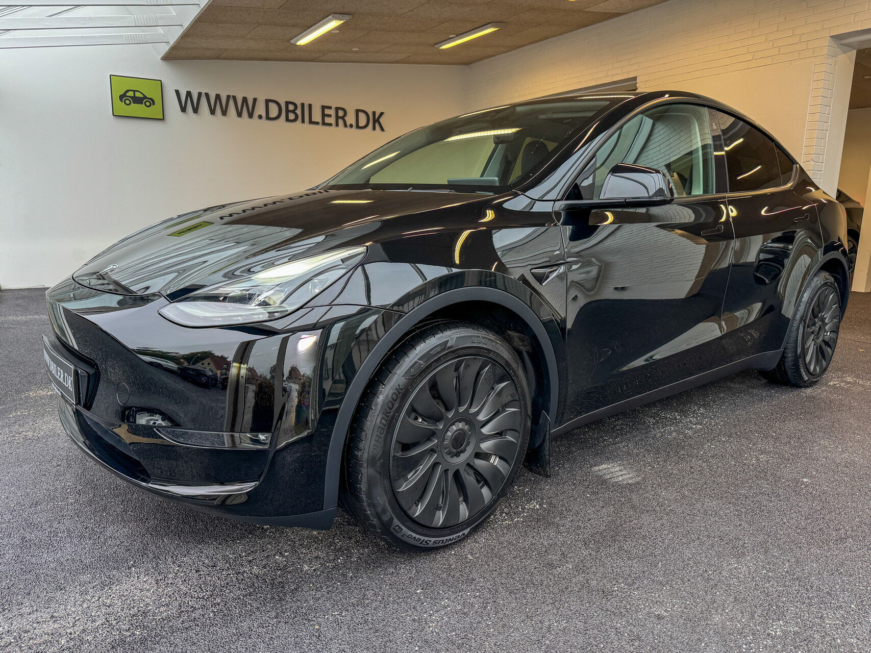 Tesla Model Y EL Long Range AWD 514HK 5d Aut.