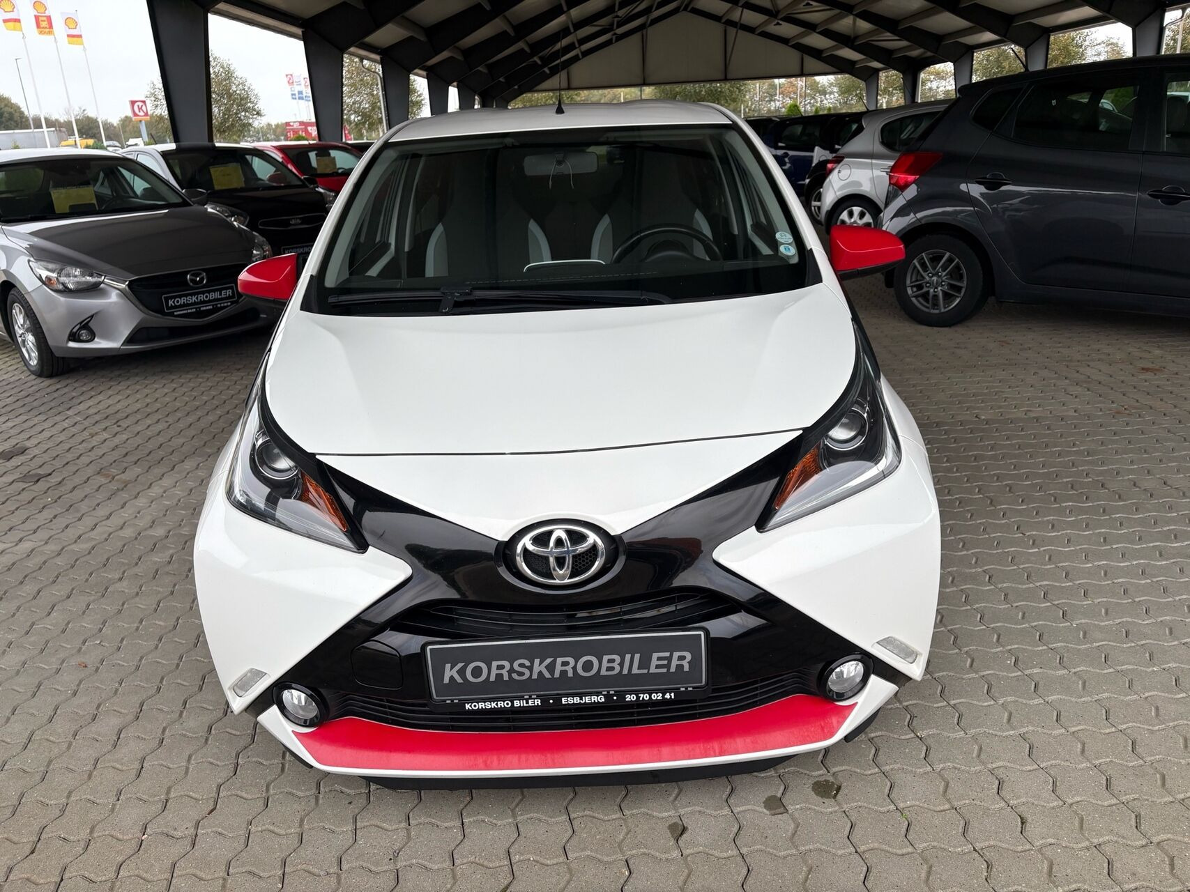 Rød Toyota Aygo fra 2016